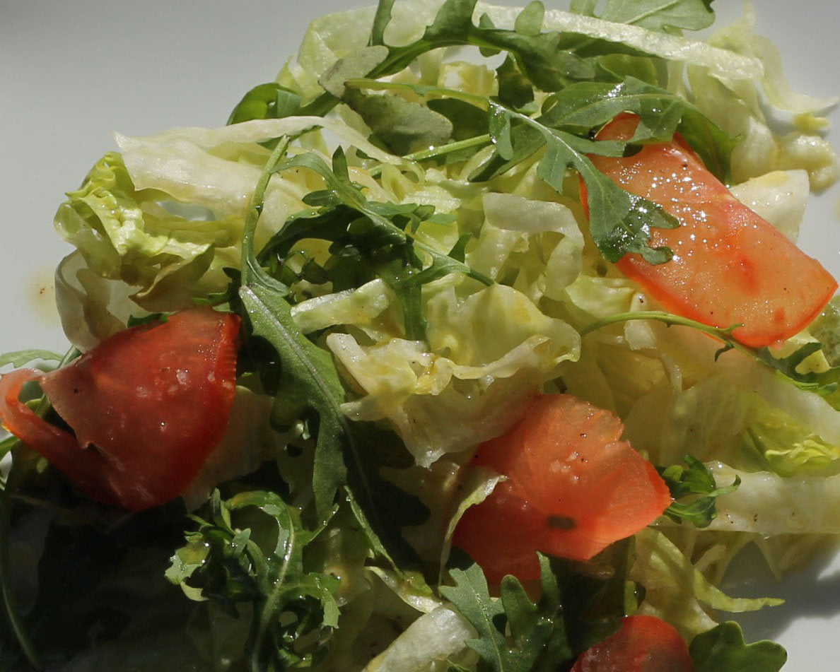 Salada de Alfaces e Cherry