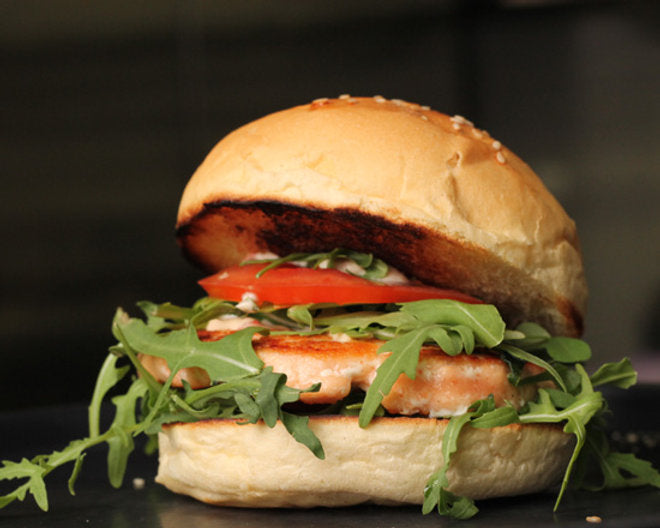 Burger de Salmão Mediterrânico