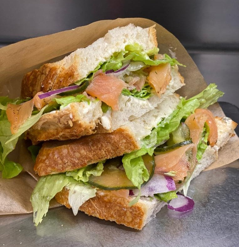 Lunch Box Sandwiches | Sandwiches + dessert + drink