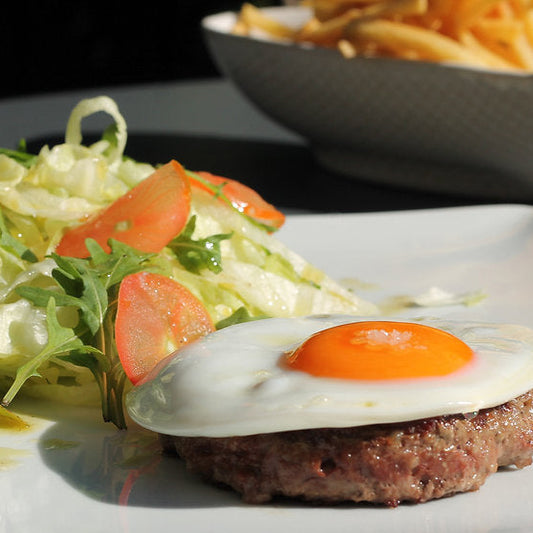 Bife Burger 150 como Prego